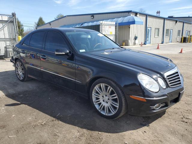 WDBUF56X27B114726 - 2007 MERCEDES-BENZ E 350 BLACK photo 4