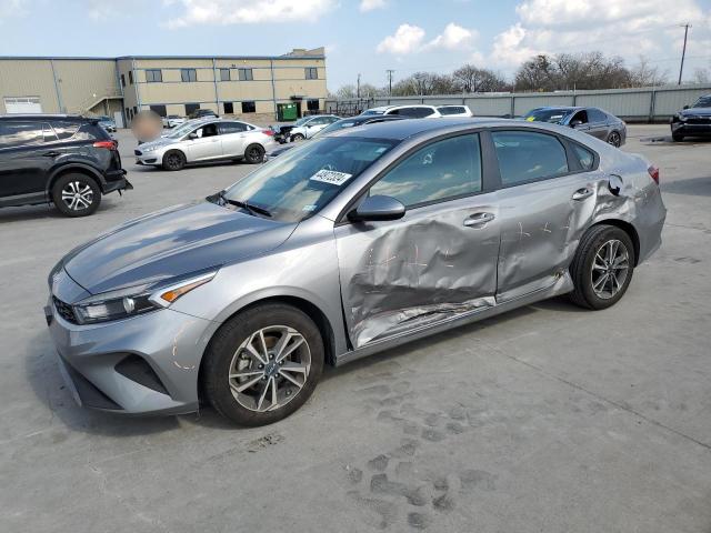 3KPF24AD1PE557370 - 2023 KIA FORTE LX GRAY photo 1