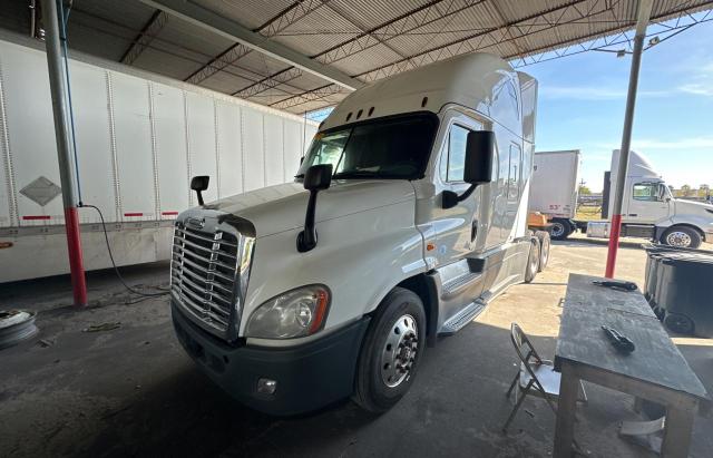 3AKJGLD59GSGZ5837 - 2016 FREIGHTLINER CASCADIA 1 WHITE photo 2