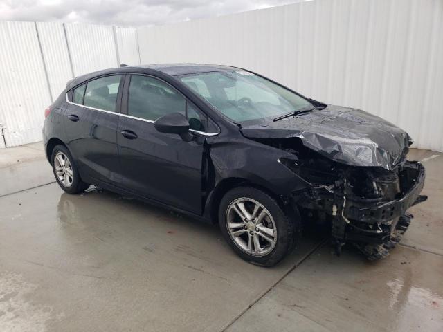 3G1BE6SM2JS575622 - 2018 CHEVROLET CRUZE LT BLACK photo 4