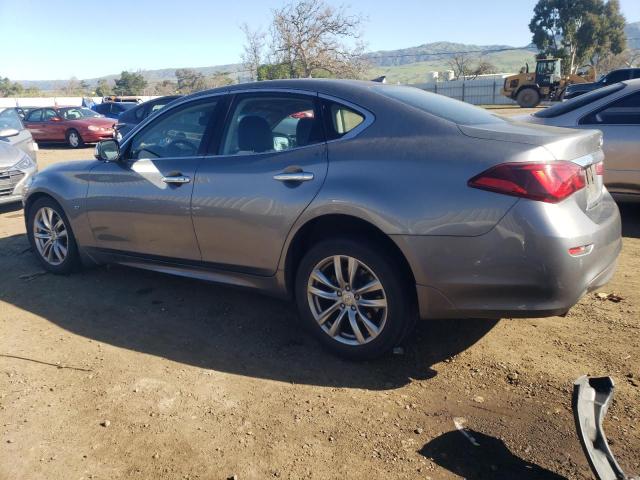 JN1BY1AP2JM180632 - 2018 INFINITI Q70 3.7 LUXE GRAY photo 2