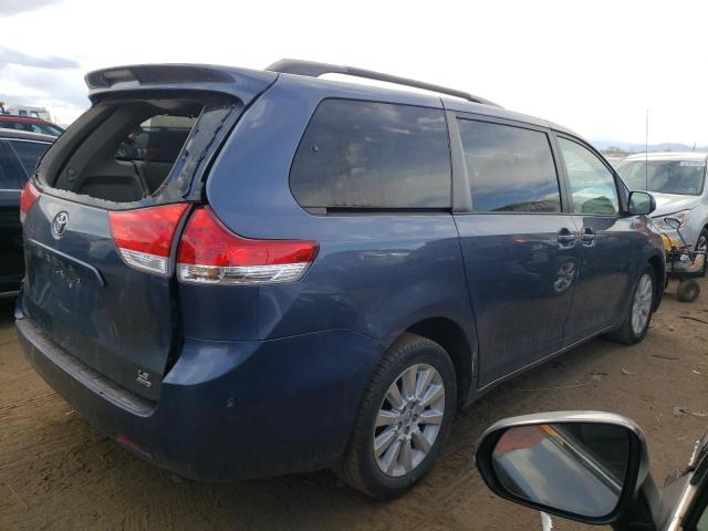 5TDJK3DC4ES090665 - 2014 TOYOTA SIENNA LE BLUE photo 3