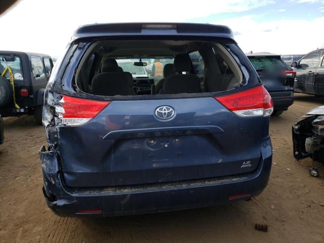 5TDJK3DC4ES090665 - 2014 TOYOTA SIENNA LE BLUE photo 6