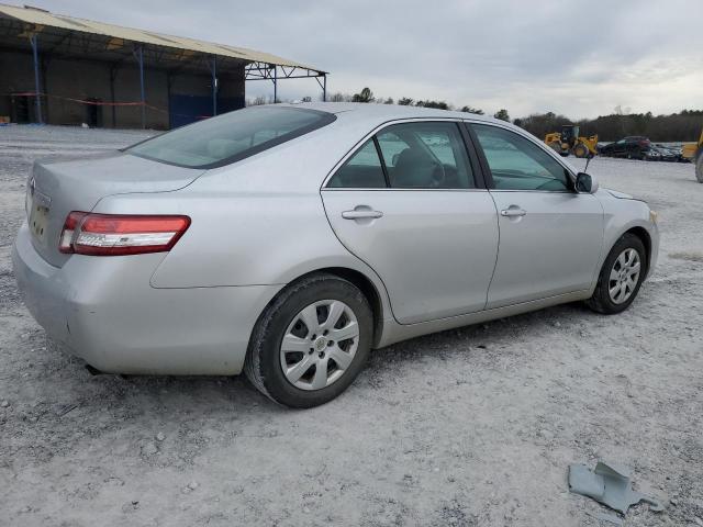 4T1BF3EK9BU706300 - 2011 TOYOTA CAMRY BASE SILVER photo 3