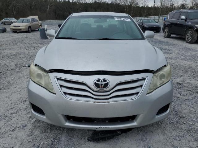 4T1BF3EK9BU706300 - 2011 TOYOTA CAMRY BASE SILVER photo 5