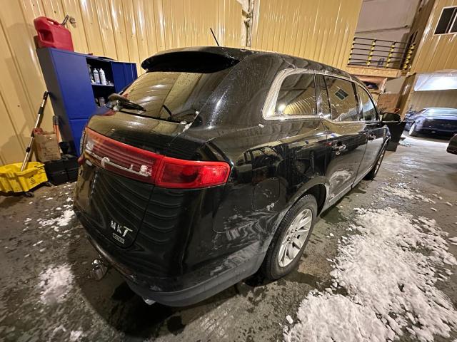 2LMHJ5NK3HBL01668 - 2017 LINCOLN MKT BLACK photo 4