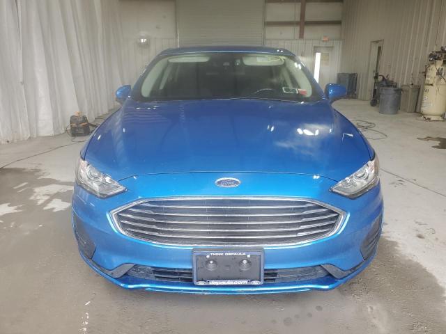 3FA6P0HD8LR122662 - 2020 FORD FUSION SE BLUE photo 5