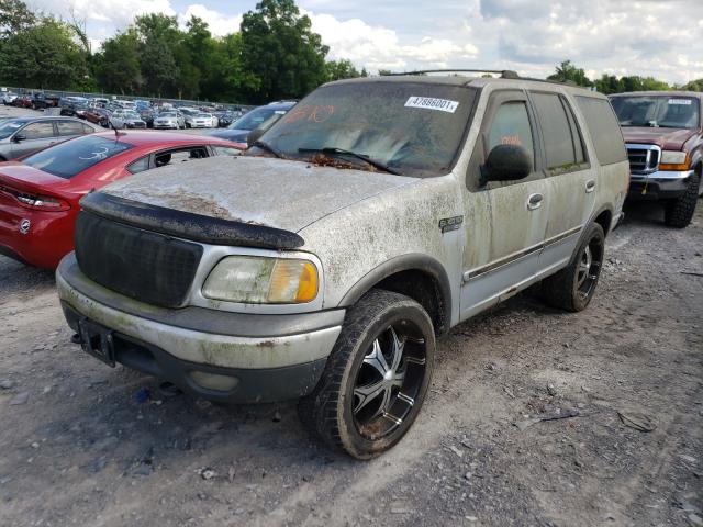 1FMPU16L61LB68585 - 2001 FORD EXPEDITION XLT SILVER photo 2