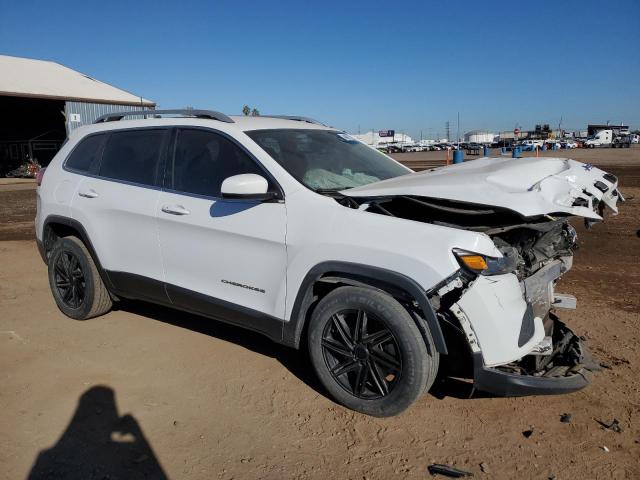 1C4PJLLB5KD111035 - 2019 JEEP CHEROKEE LATITUDE PLUS WHITE photo 4