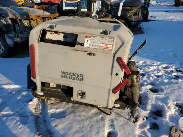 WNCLTV02HPUM05333 - 2018 WACK LIGHT GRAY photo 6