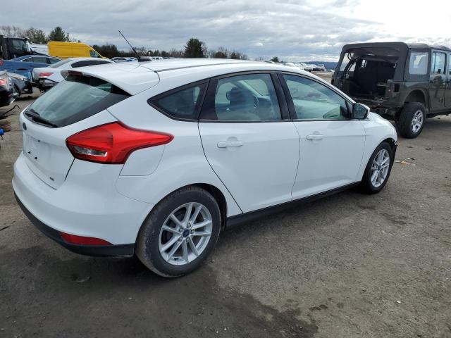 1FADP3K29HL259793 - 2017 FORD FOCUS SE WHITE photo 3