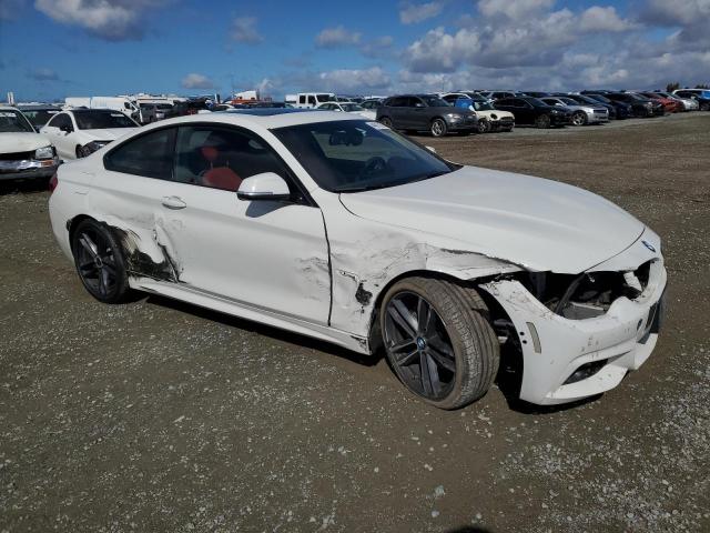 WBA4W7C57KAG52983 - 2019 BMW 440I WHITE photo 4