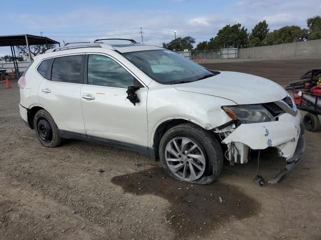 5N1AT2MTXFC859062 - 2015 NISSAN ROGUE S WHITE photo 4