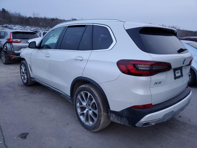 5UXCR6C01P9N71731 - 2023 BMW X5 XDRIVE40I WHITE photo 2