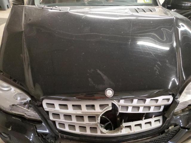 4JGBB8GB8BA650101 - 2011 MERCEDES-BENZ ML 350 4MATIC BLACK photo 11
