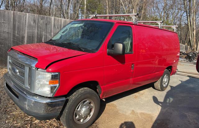 1FTNE2EW4DDA37552 - 2013 FORD ECONOLINE E250 VAN RED photo 2