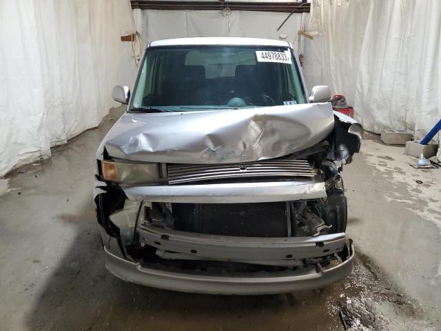 JTLKT324054003969 - 2005 TOYOTA SCION XB 银色 照片 5