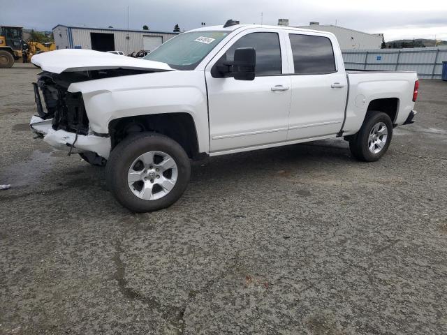 3GCUKREC8JG394766 - 2018 CHEVROLET SILVERADO K1500 LT WHITE photo 1