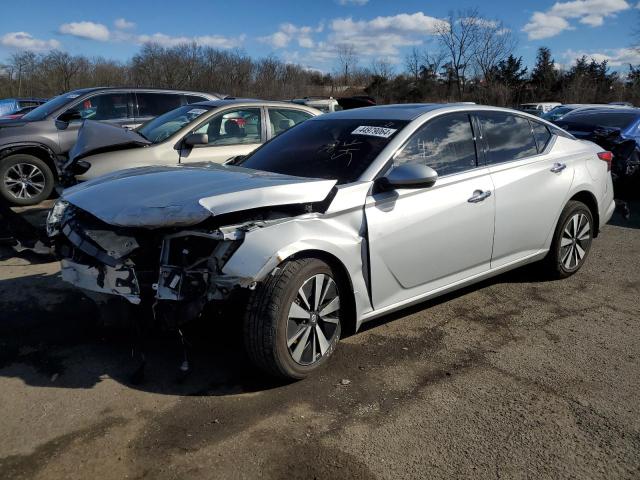 1N4BL4DW8LC261472 - 2020 NISSAN ALTIMA SV SILVER photo 1