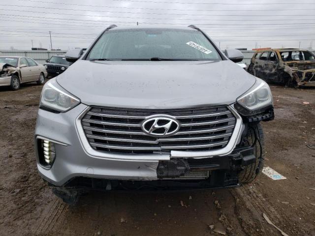 KM8SN4HF7HU228362 - 2017 HYUNDAI SANTA FE SE SILVER photo 5