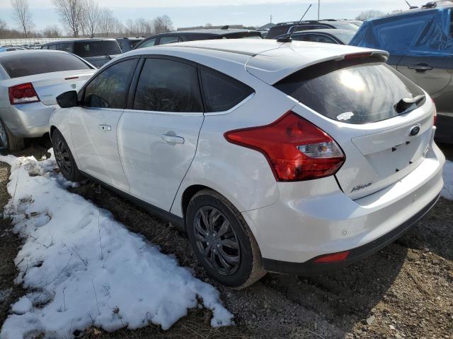 1FADP3N21EL136724 - 2014 FORD FOCUS TITANIUM WHITE photo 2