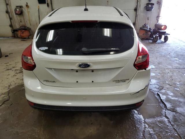 1FADP3N21EL136724 - 2014 FORD FOCUS TITANIUM WHITE photo 6