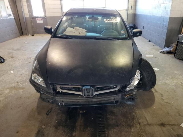 1HGCM56804A112164 - 2004 HONDA ACCORD EX BLACK photo 5