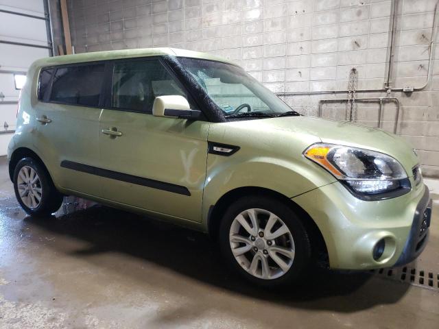 KNDJT2A58D7632839 - 2013 KIA SOUL GREEN photo 4