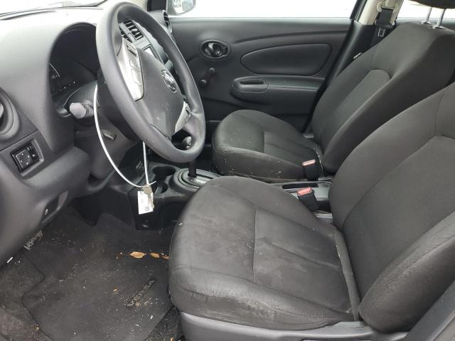 3N1CN7AP9KL811680 - 2019 NISSAN VERSA S GRAY photo 7