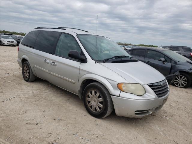 2A4GP54LX6R888907 - 2006 CHRYSLER TOWN & COU TOURING ვერცხლისფერი ფოტო 4