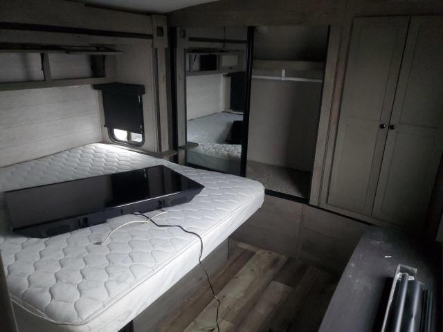 4YDT32825MB451096 - 2021 KEYSTONE OUTBACK TAN photo 5