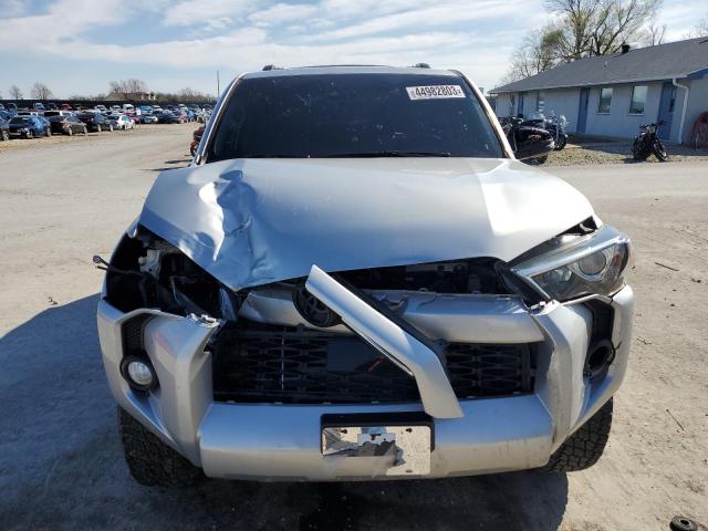 JTEBU5JR5L5769149 - 2020 TOYOTA 4RUNNER SR5/SR5 PREMIUM ვერცხლისფერი ფოტო 5