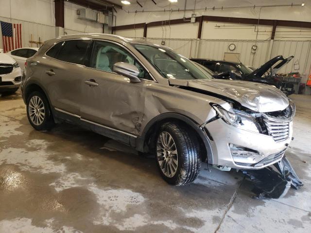 5LMCJ3D93HUL56914 - 2017 LINCOLN MKC RESERVE Bej foto 4