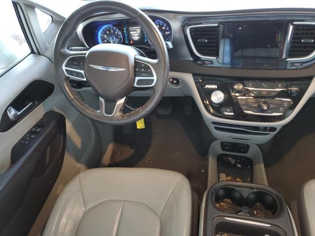 2C4RC1BG9HR720008 - 2017 CHRYSLER PACIFICA TOURING L WHITE photo 8