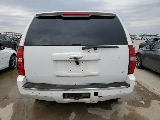 1GNUCCE02AR173445 - 2010 CHEVROLET TAHOE C1500 LTZ WHITE photo 6