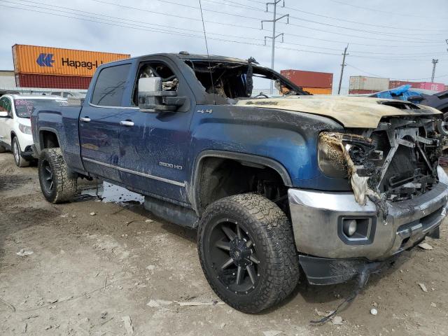 1GT12TEY6HF115757 - 2017 GMC SIERRA K2500 SLT BLUE photo 4