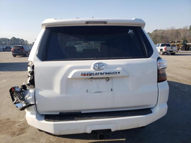 JTEBU5JR5K5679658 - 2019 TOYOTA 4RUNNER SR5 WHITE photo 6