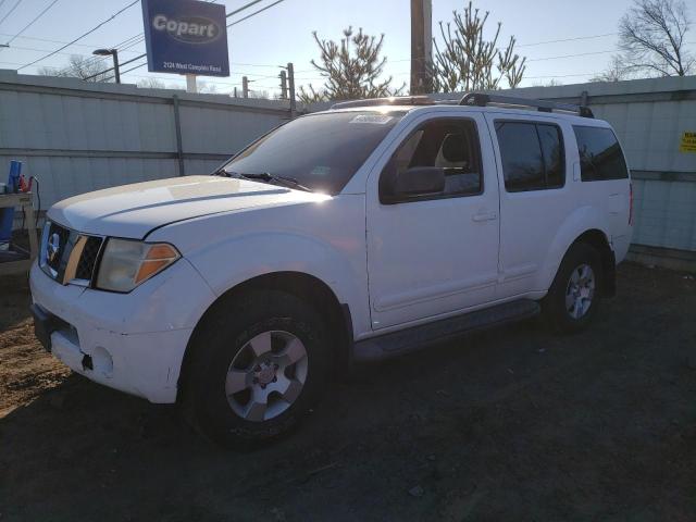 5N1AR18WX5C755277 - 2005 NISSAN PATHFINDER LE WHITE photo 1