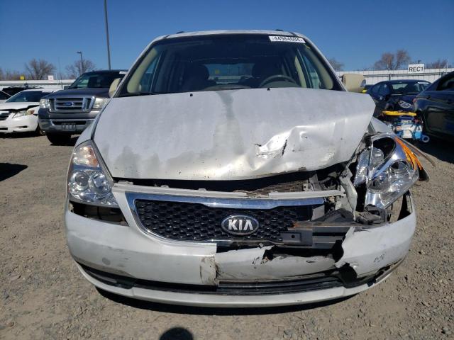 KNDMG4C72E6538894 - 2014 KIA SEDONA LX SILVER photo 5