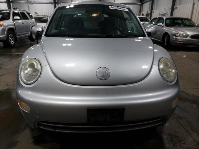 3VWBK31C95M411119 - 2005 VOLKSWAGEN NEW BEETLE GL 银色 照片 5
