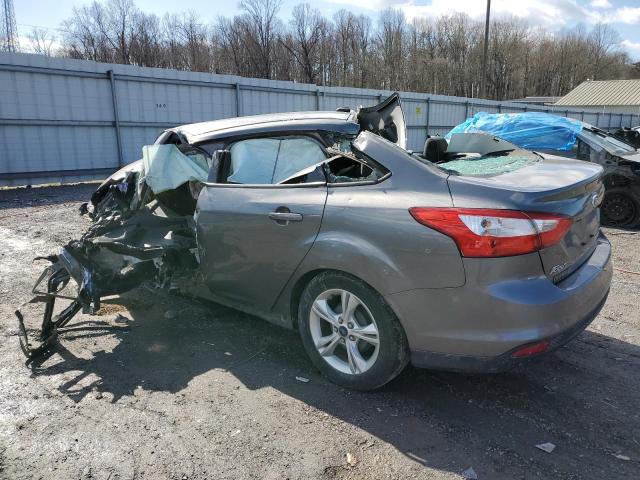 1FADP3F27EL416209 - 2014 FORD FOCUS SE GRAY photo 2