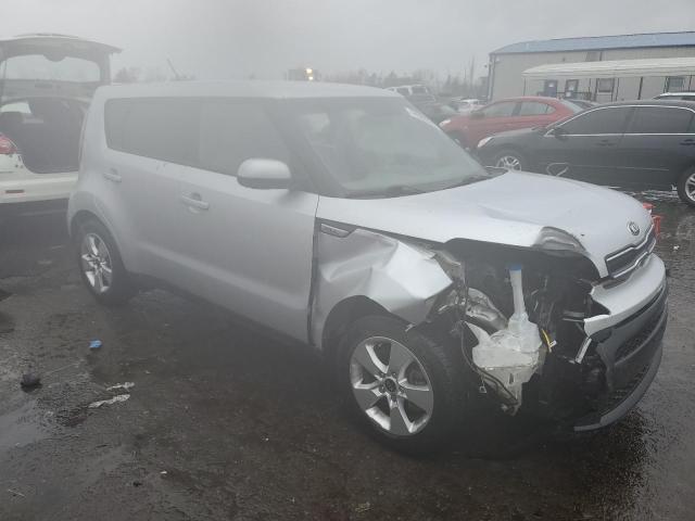 KNDJN2A24H7421482 - 2017 KIA SOUL SILVER photo 4