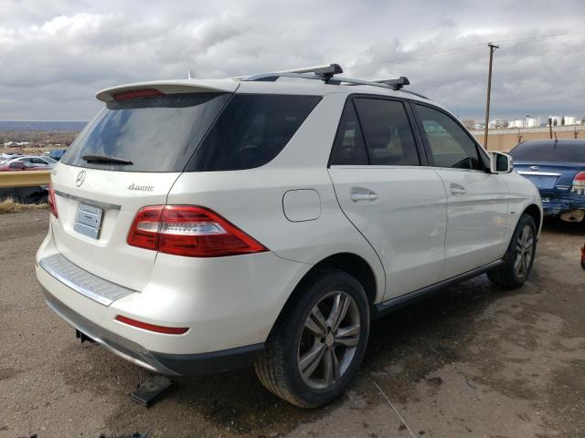 4JGDA5HB6CA037971 - 2012 MERCEDES-BENZ ML 350 4MATIC WHITE photo 3