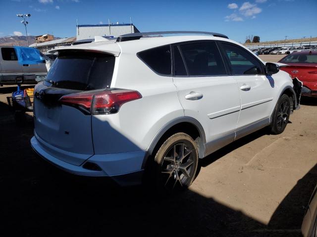 JTMNFREV7GJ064103 - 2016 TOYOTA RAV4 SE WHITE photo 3