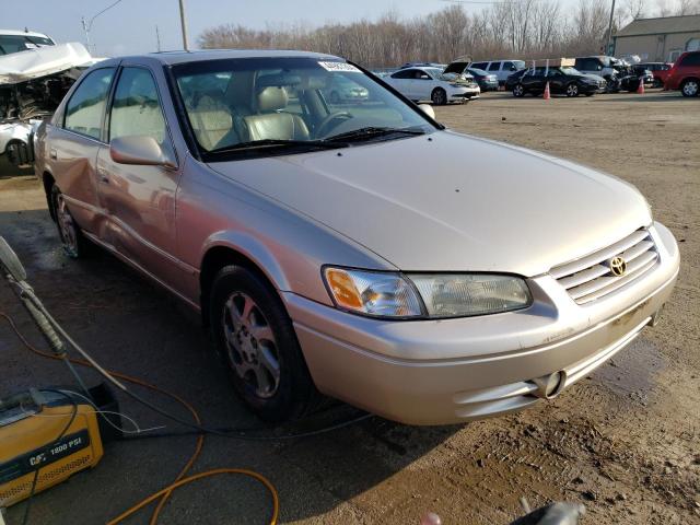 4T1BF28K4XU929776 - 1999 TOYOTA CAMRY LE BEIGE photo 4