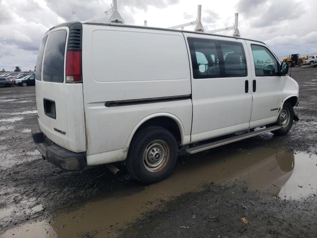 1GCHG35R8Y1267156 - 2000 CHEVROLET EXPRESS G3 WHITE photo 3