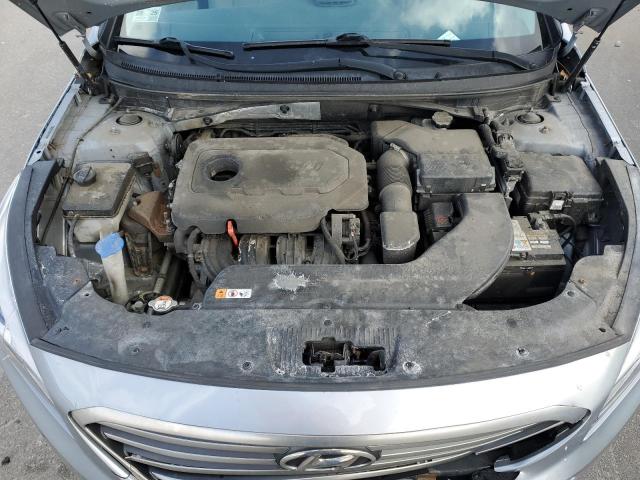 5NPE24AF6FH084685 - 2015 HYUNDAI SONATA SE SILVER photo 11