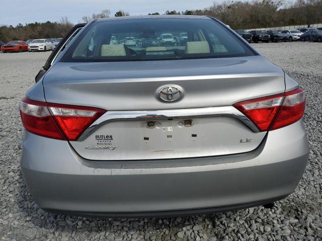 4T1BF1FK0FU490815 - 2015 TOYOTA CAMRY LE SILVER photo 6