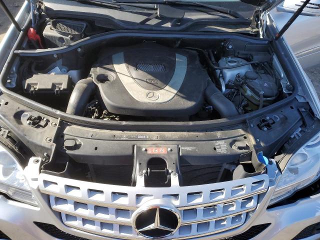 4JGBB8GB8BA625375 - 2011 MERCEDES-BENZ ML 350 4MATIC WHITE photo 11