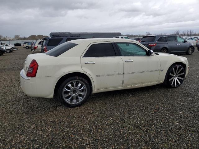 2C3KA63H66H332088 - 2006 CHRYSLER 300C WHITE photo 3